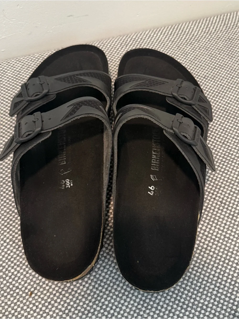 Birkenstock Arizona Rubberized Synthetic Unisex Slides Sandals size 46